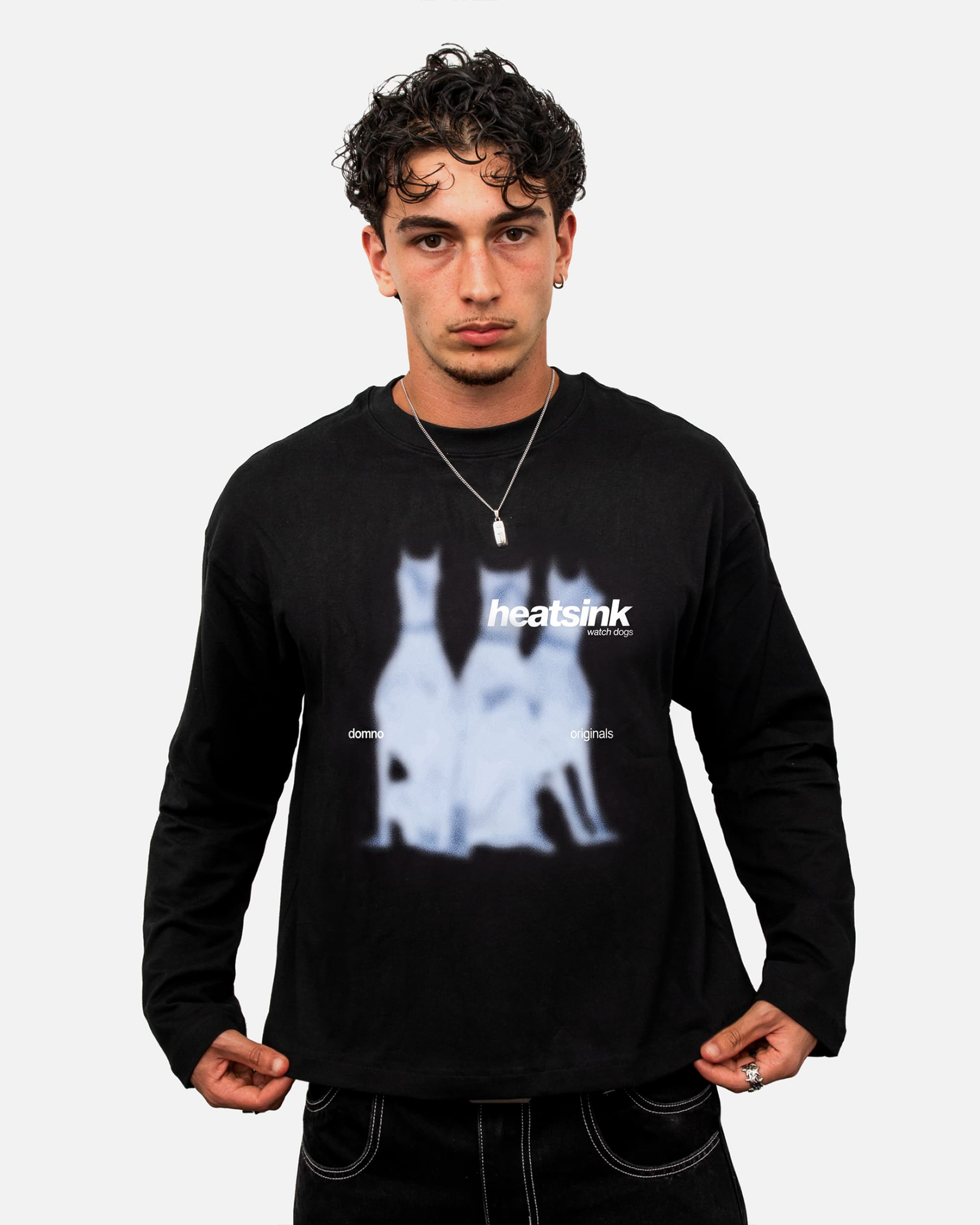 Model is 5'10" (180cm), wearing size S