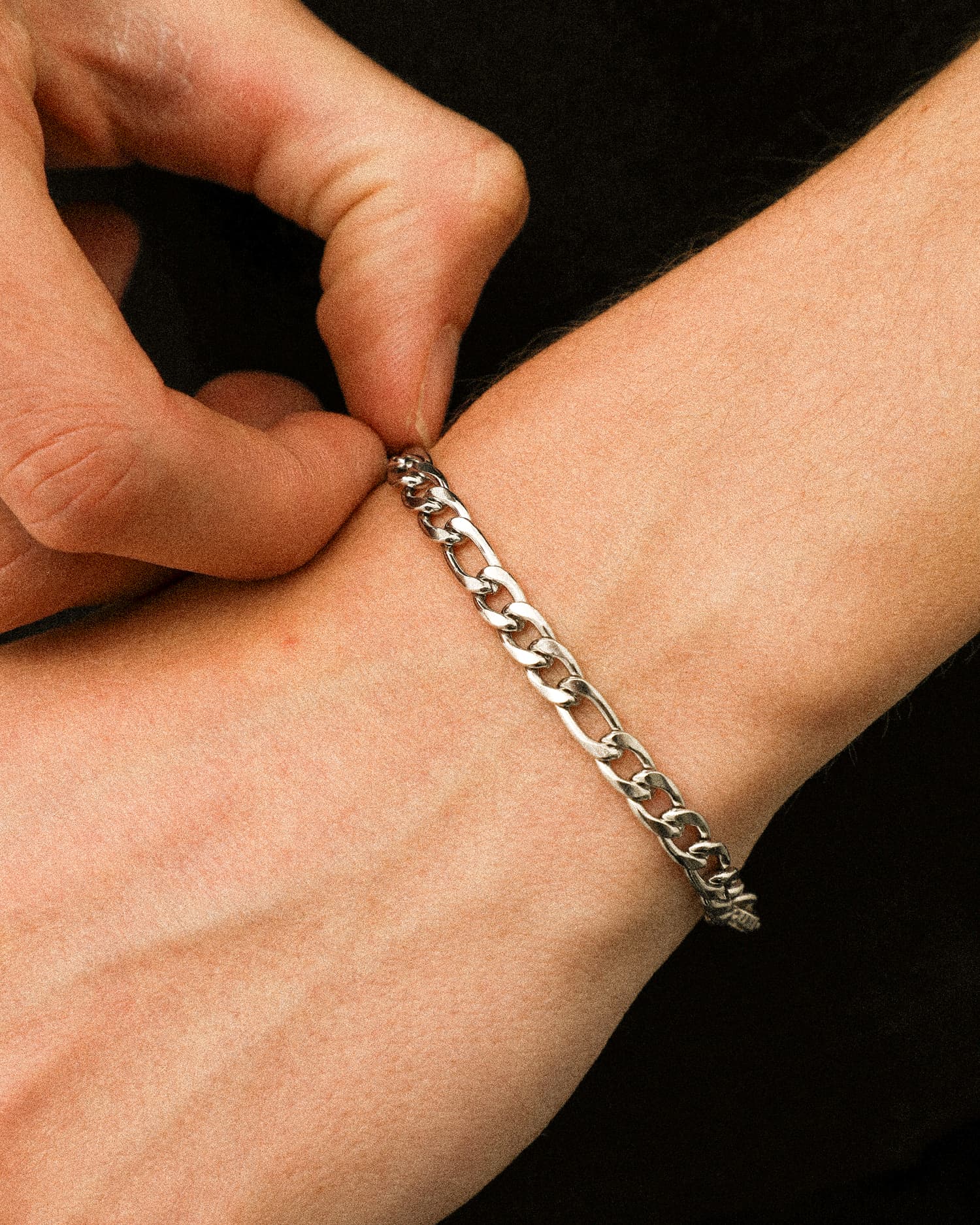 5mm Figaro Bracelet – Stainless Steel Chain Bracelet | DOMNO.