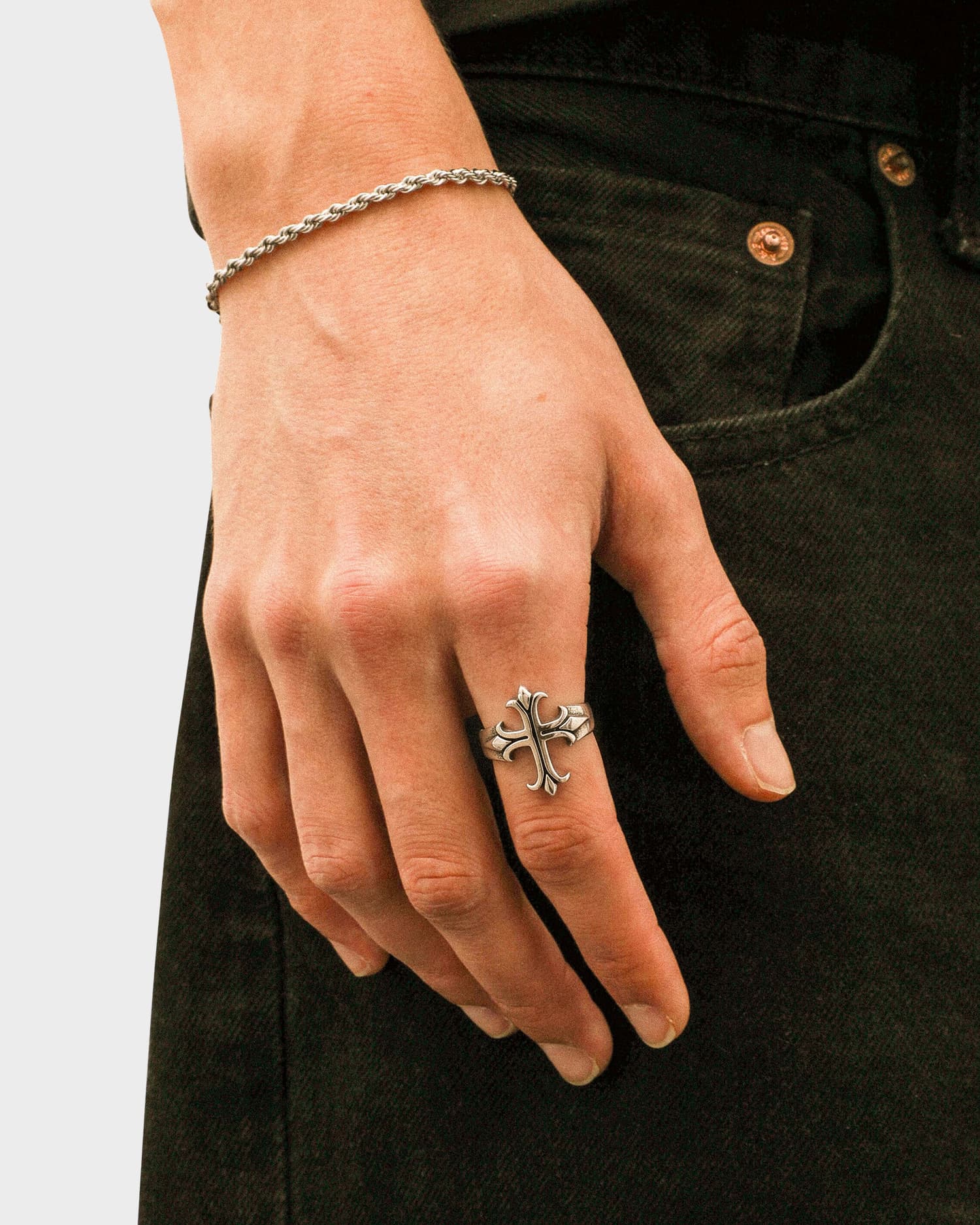 Crux Ring – Stainless Steel Cross Statement Ring | DOMNO.