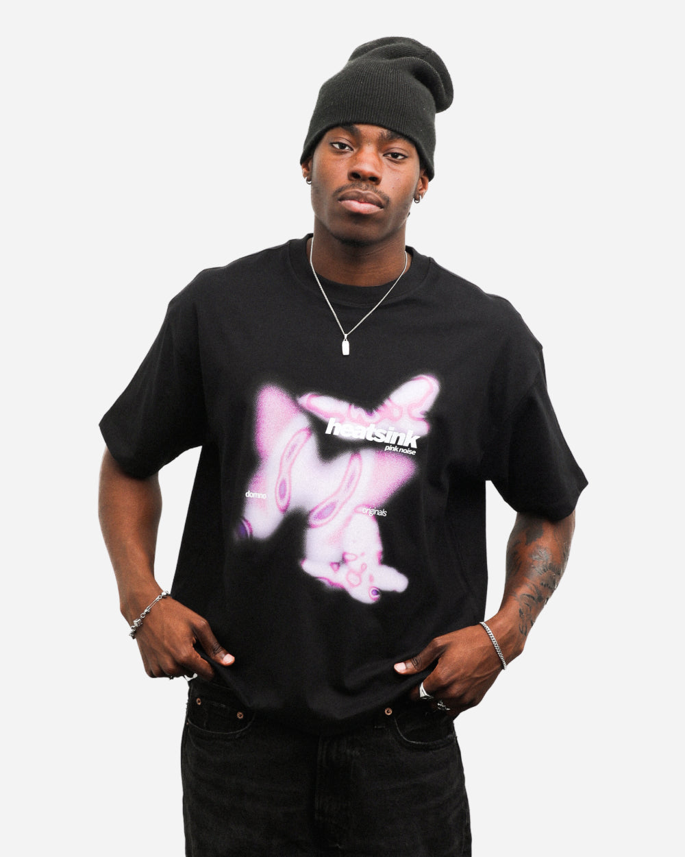 Model is 5'11 (181cm), wearing size L