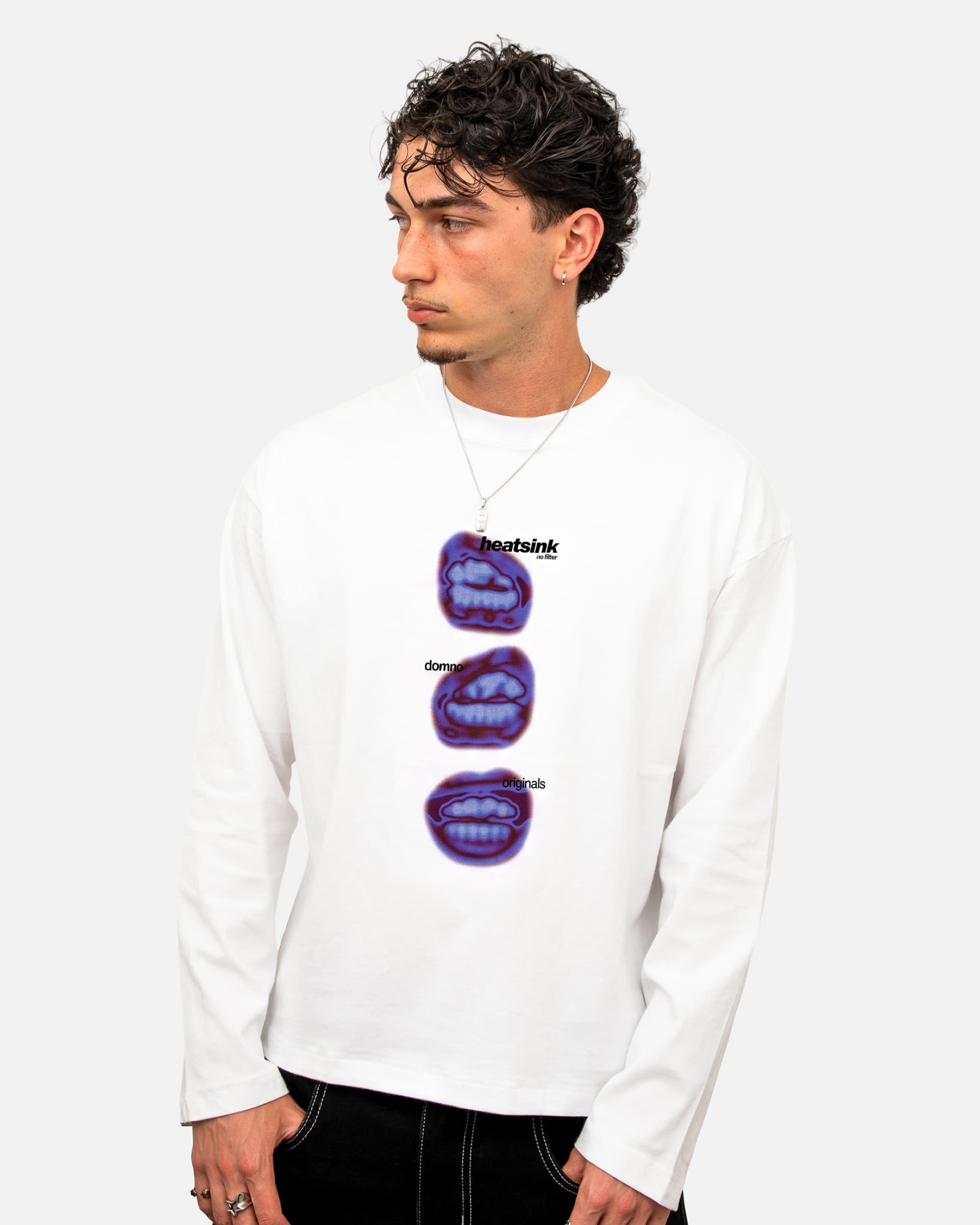 Model is 5'10" (180cm), wearing size S