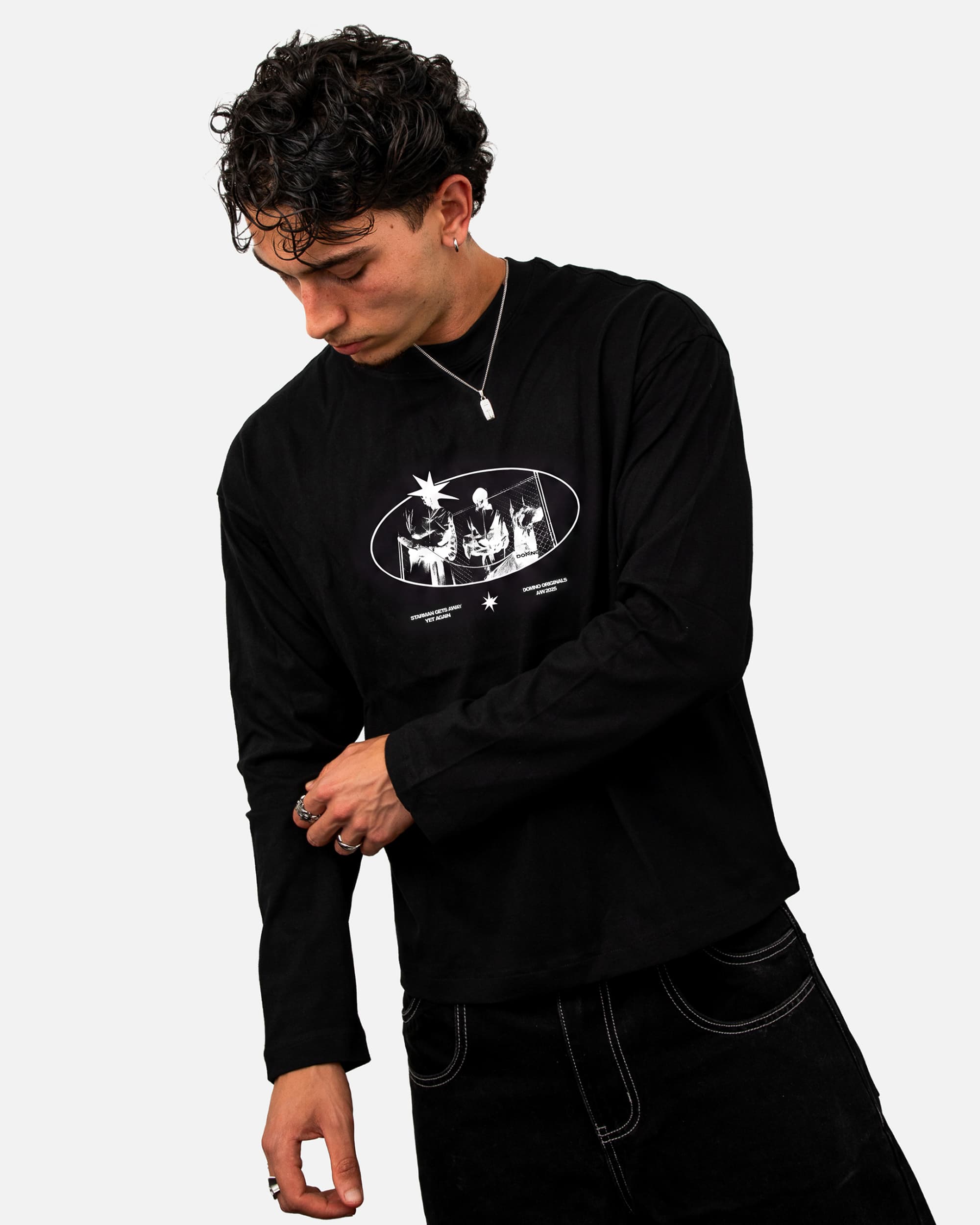 Model is 5'10" (180cm), wearing size S