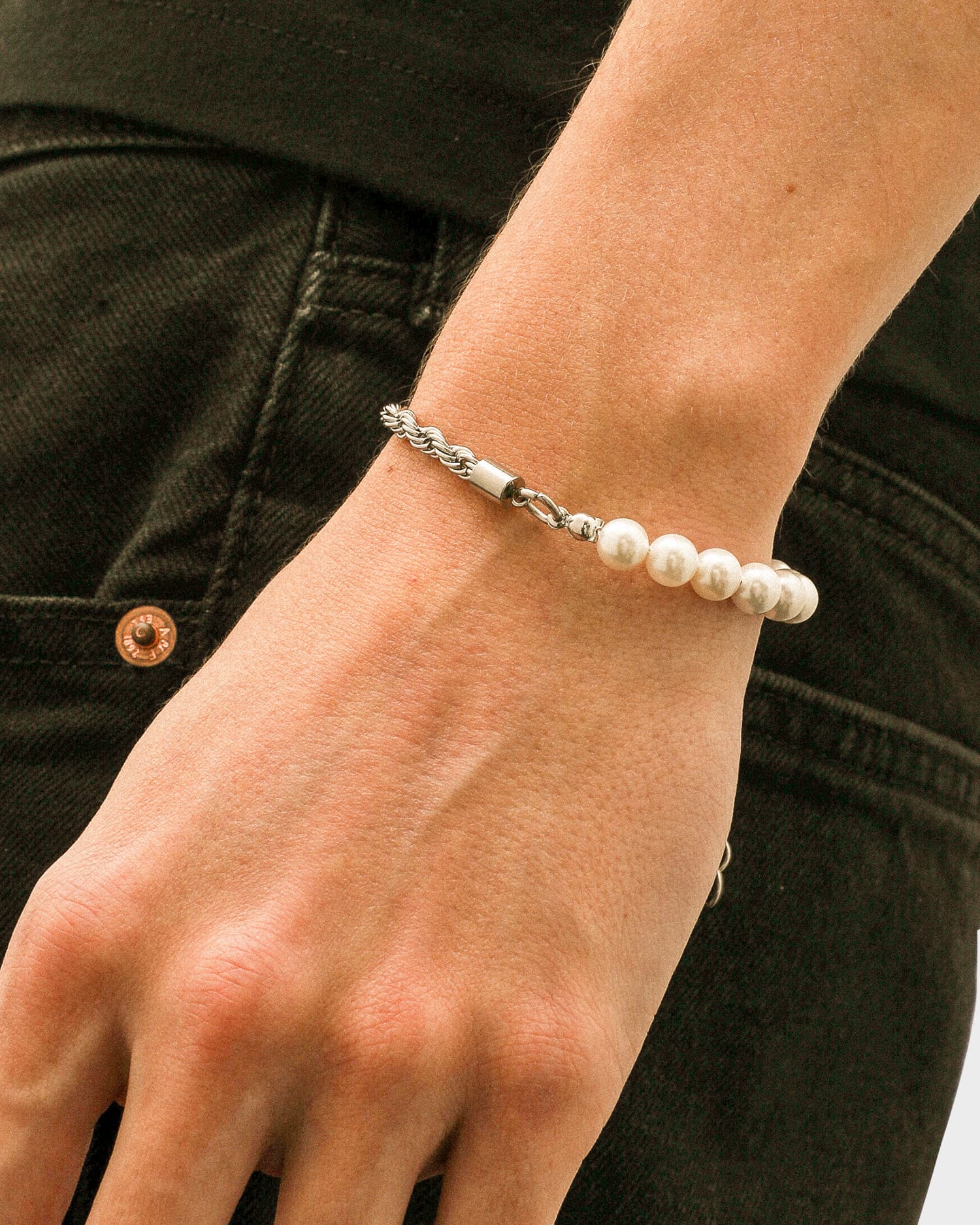 Bracelets | Built to Elevate Your Fit – DOMNO.