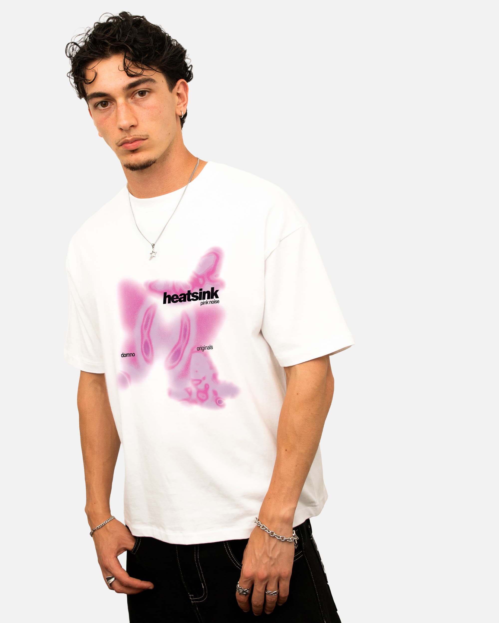 Model is 5'10" (180cm), wearing size M