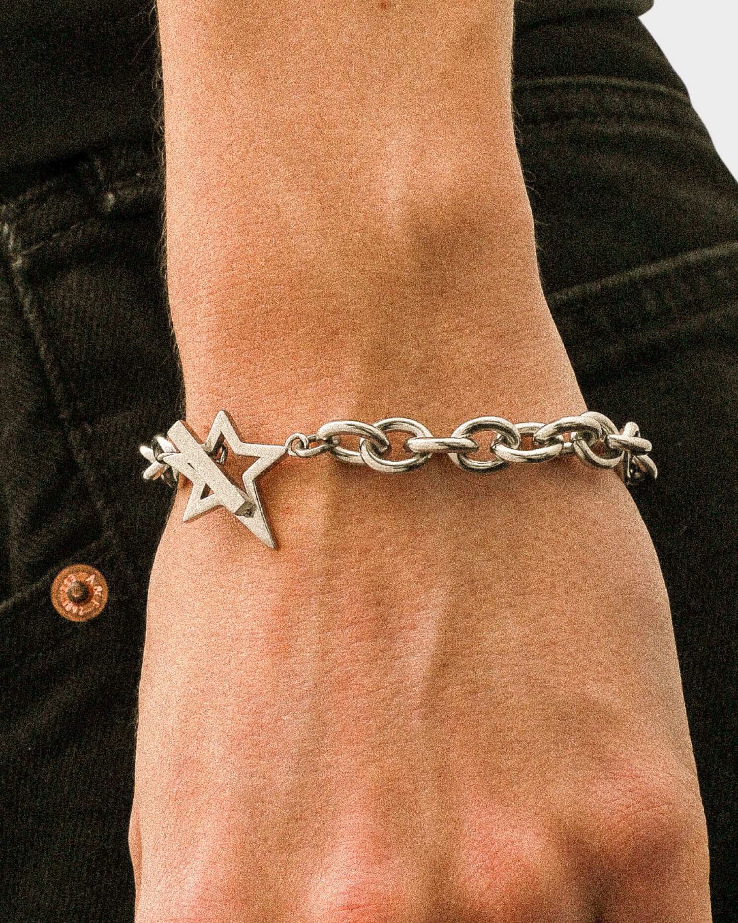 Star Bracelet – 8mm Link Bracelet with Custom T-Bar Clasp | DOMNO.